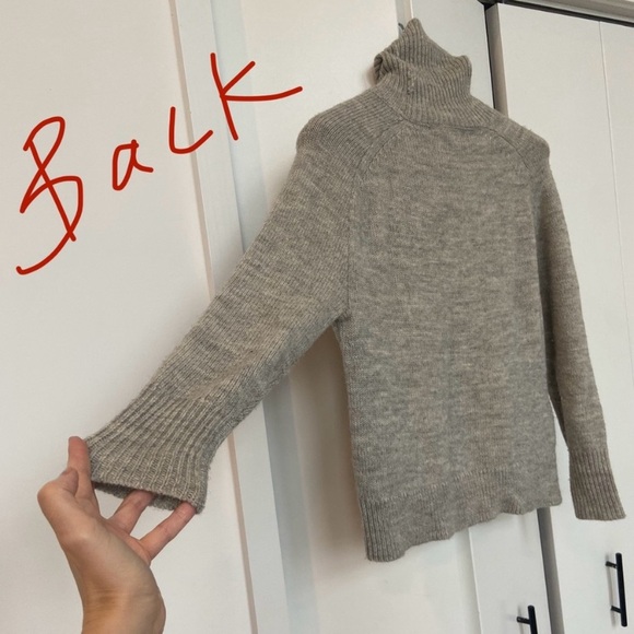 J. Crew - Turtleneck Sweater with Notched Hem - Gray - Size XS - E5934 - Picture 15 of 15